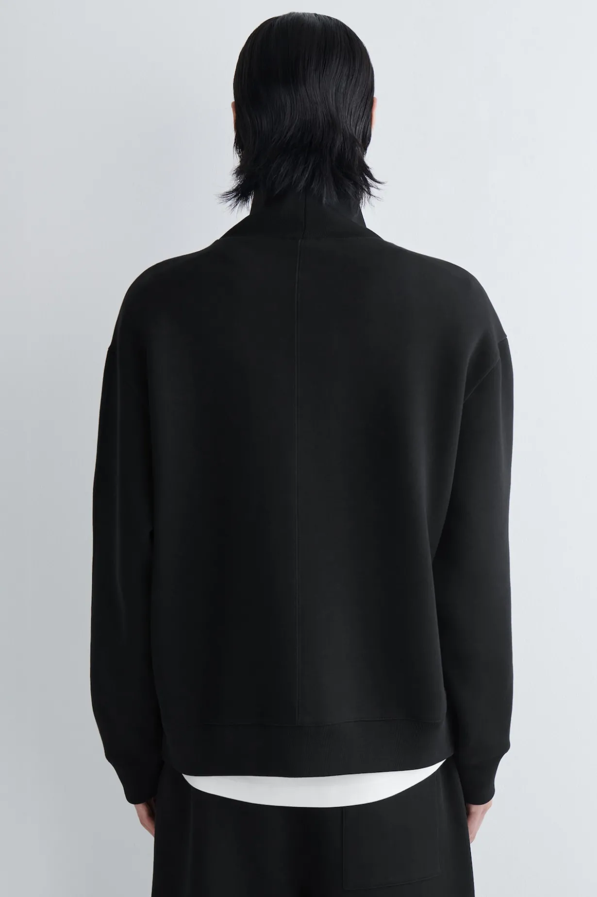 SWEATSHIRT AUS SCUBA MIT STEHKRAGEN