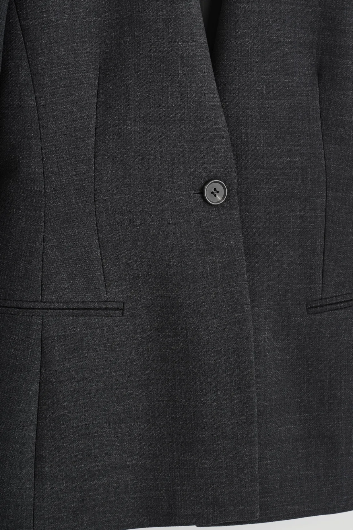 TAILLIERTER KRAGENLOSER BLAZER