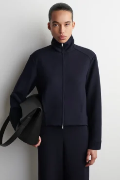 TRAININGSJACKE AUS SCUBA