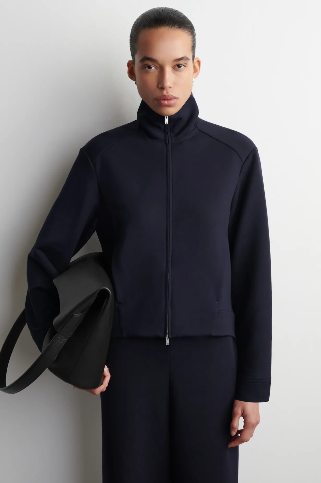 TRAININGSJACKE AUS SCUBA