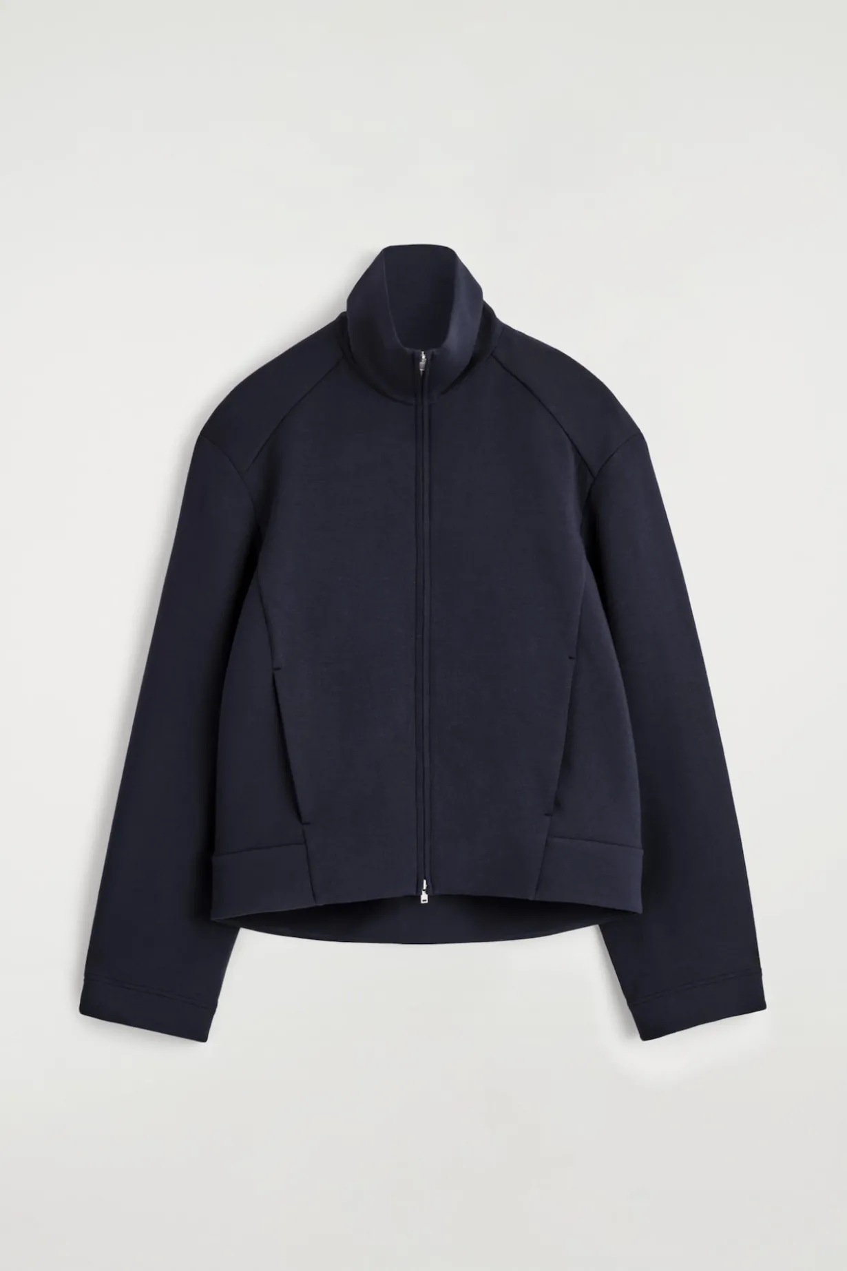 TRAININGSJACKE AUS SCUBA