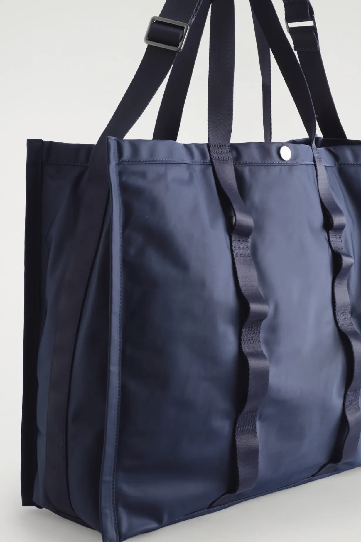 TRANSIT TOTE BAG - NYLON