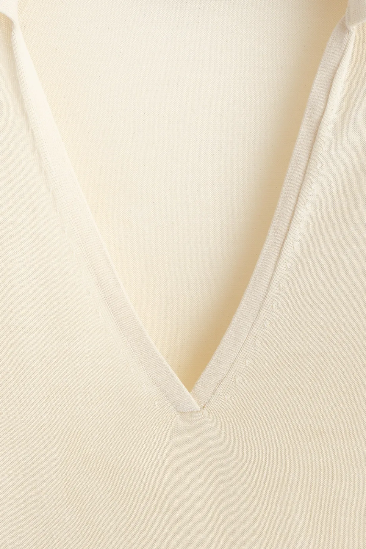 TRANSPARENTER SEIDEN-KASCHMIR-STRICKBODY