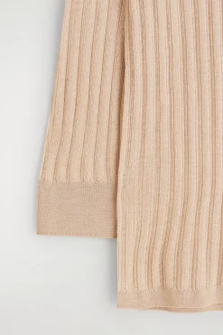 TRANSPARENTES STRICKOBERTEIL AUS SEIDE