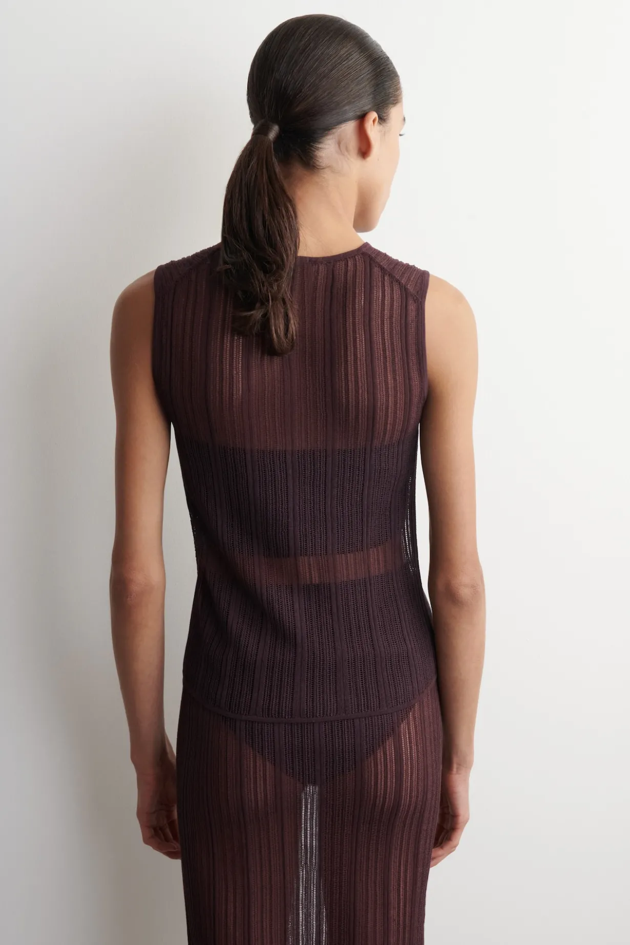 TRANSPARENTES TANKTOP AUS SPITZE