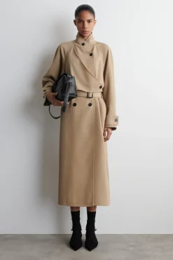 TRENCHCOAT AUS WOLL-TWILL IN WICKELOPTIK