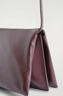 TROVE UMHÄNGETASCHE - LEDER