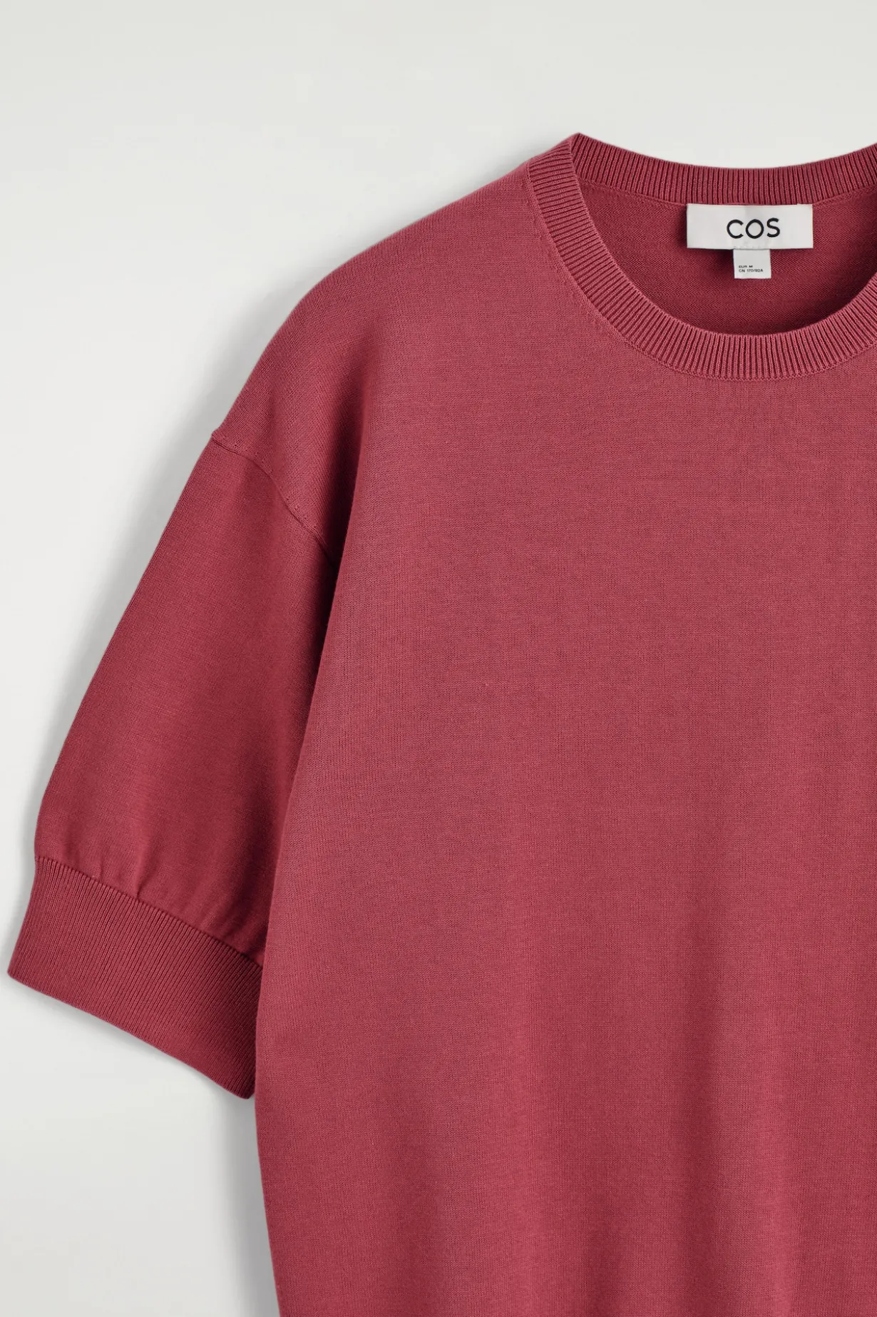 T-SHIRT AUS BAUMWOLLE