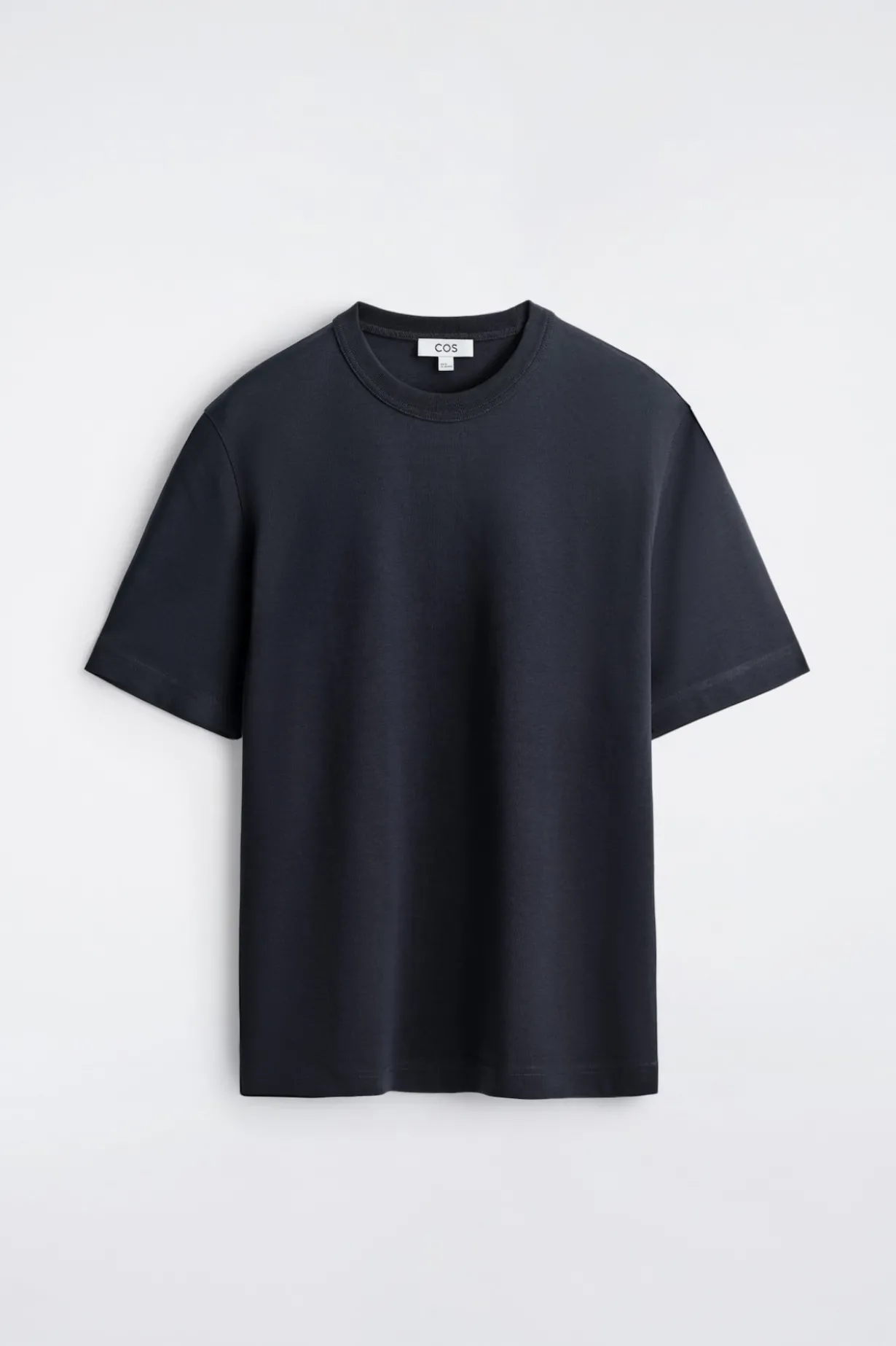 T-SHIRT AUS BAUMWOLLE MIT RUNDHALSAUSSCHNITT