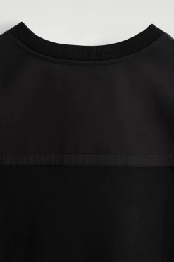 T-SHIRT AUS JERSEY MIT POPELINE