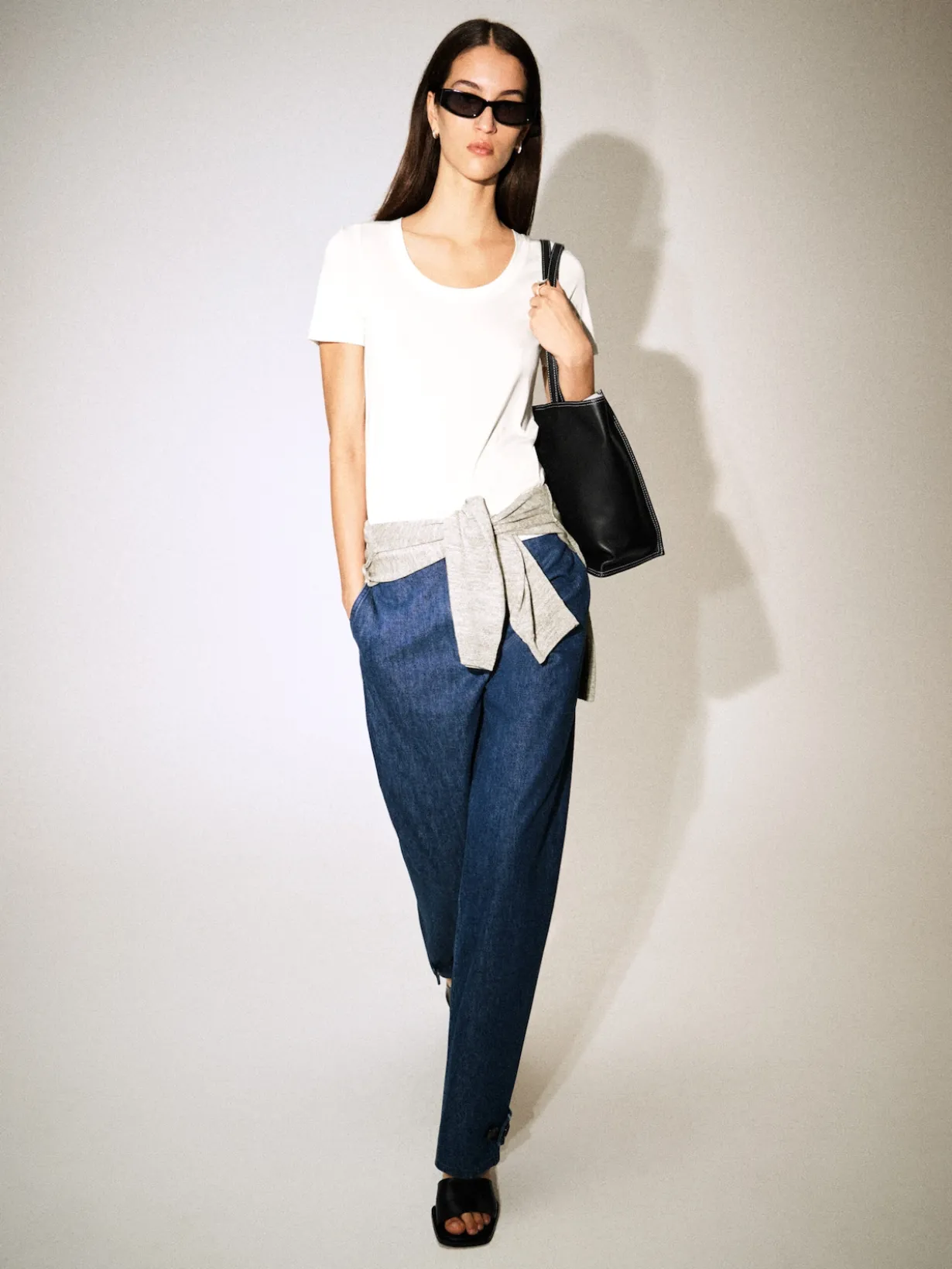 TULPENHOSE AUS DENIM
