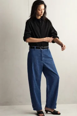 TULPENHOSE AUS DENIM
