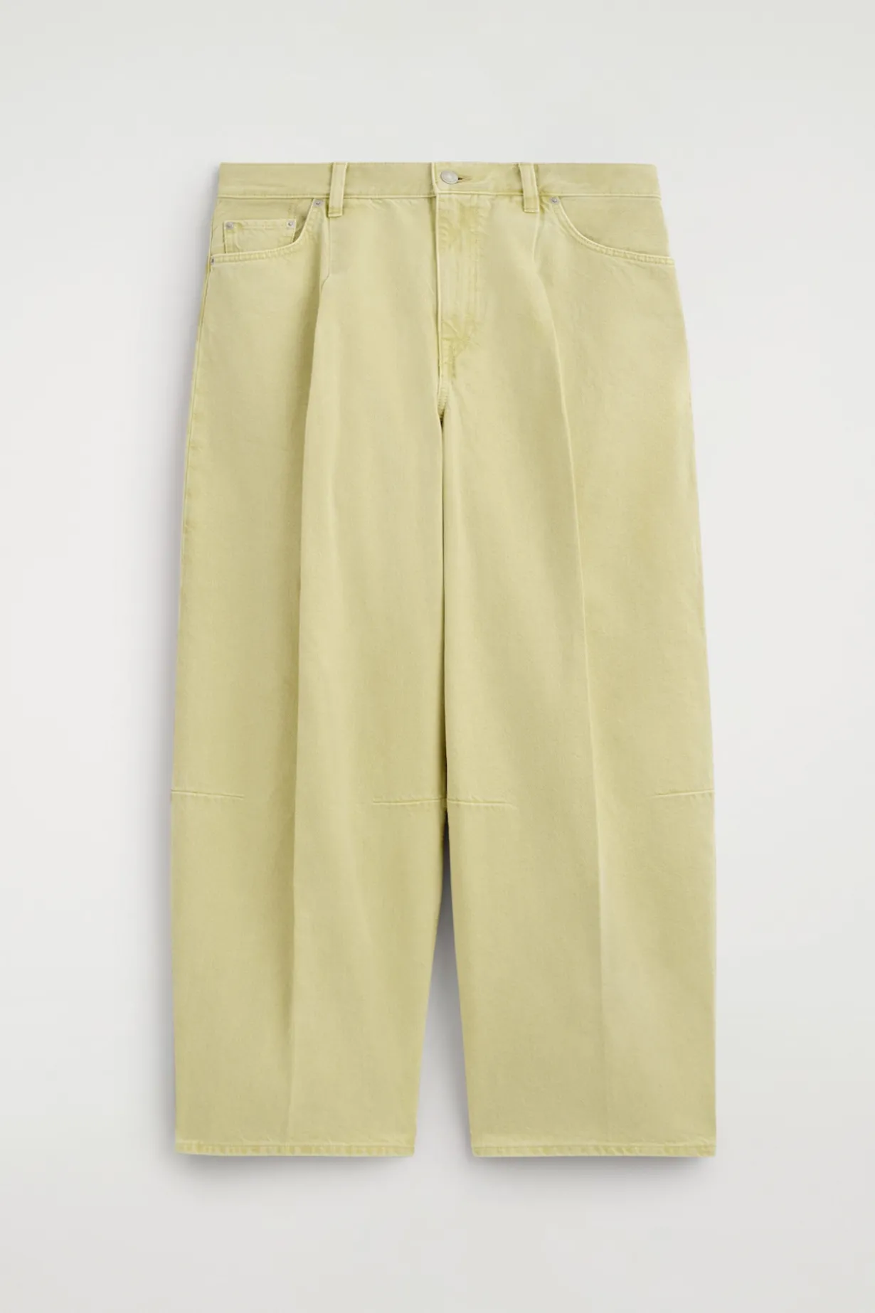 TWINE JEANS MIT BARREL-BEIN