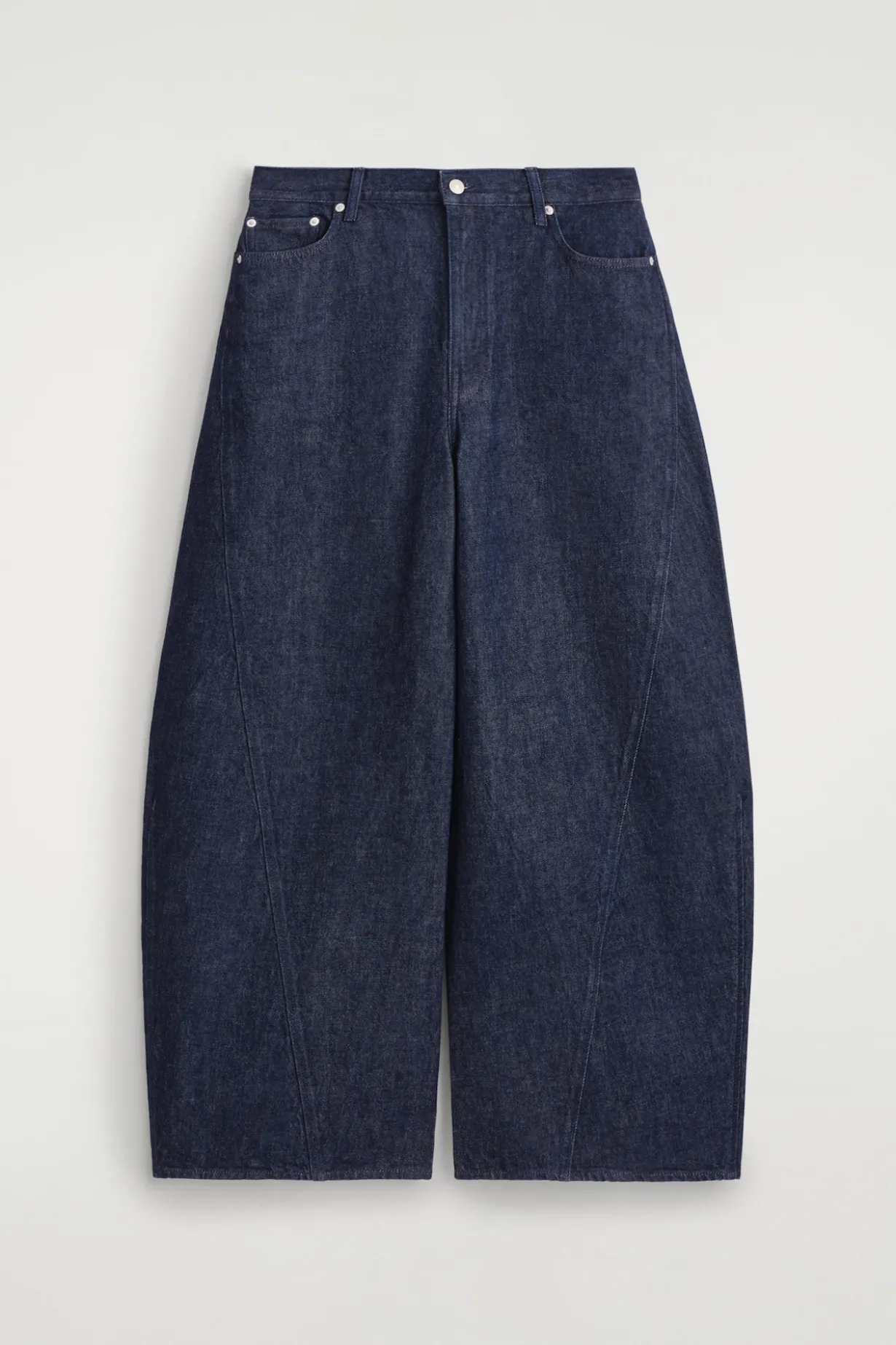 TWIST JEANS MIT BARREL-BEIN