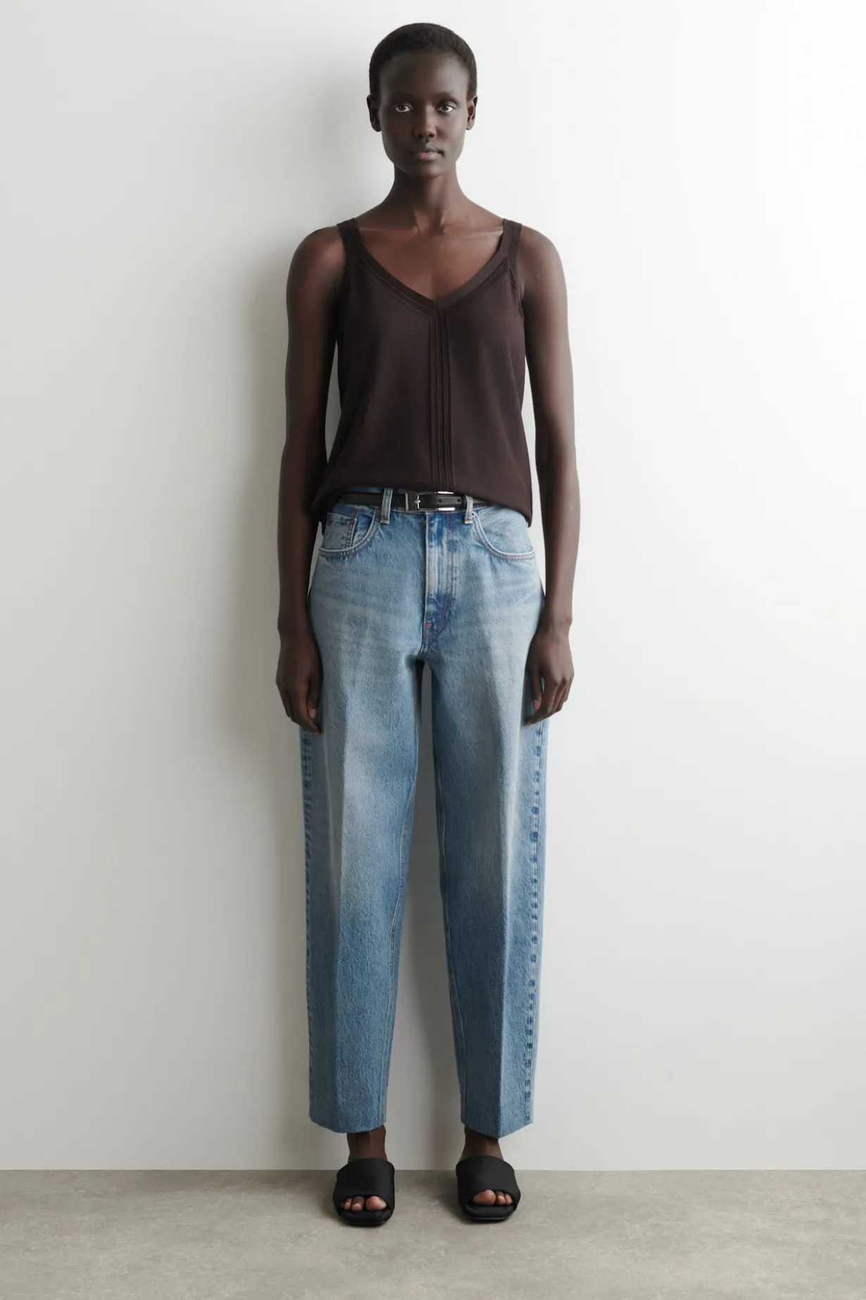 UMBRA SCHMAL ZULAUFENDE JEANS