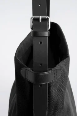 UTILITY MESSENGER BAG - CANVAS