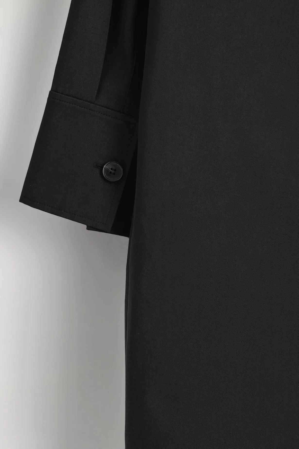 UTILITY-HEMDKLEID IN MINILÄNGE