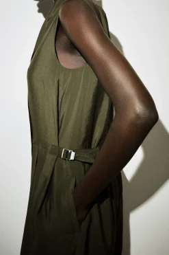 UTILITY-JUMPSUIT MIT SCHALKRAGEN