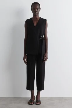 VERKÜRZTE ELEGANTE HOSE