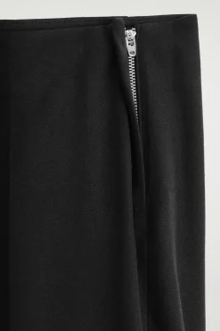 VERKÜRZTE ELEGANTE HOSE