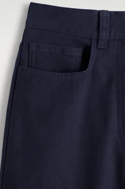 VERKÜRZTE HOSE AUS BAUMWOLLE MIT WEITEM BEIN