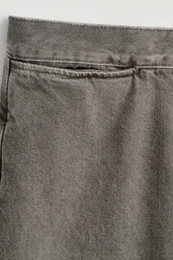VERKÜRZTE HOSE AUS DENIM MIT WEITEM BEIN