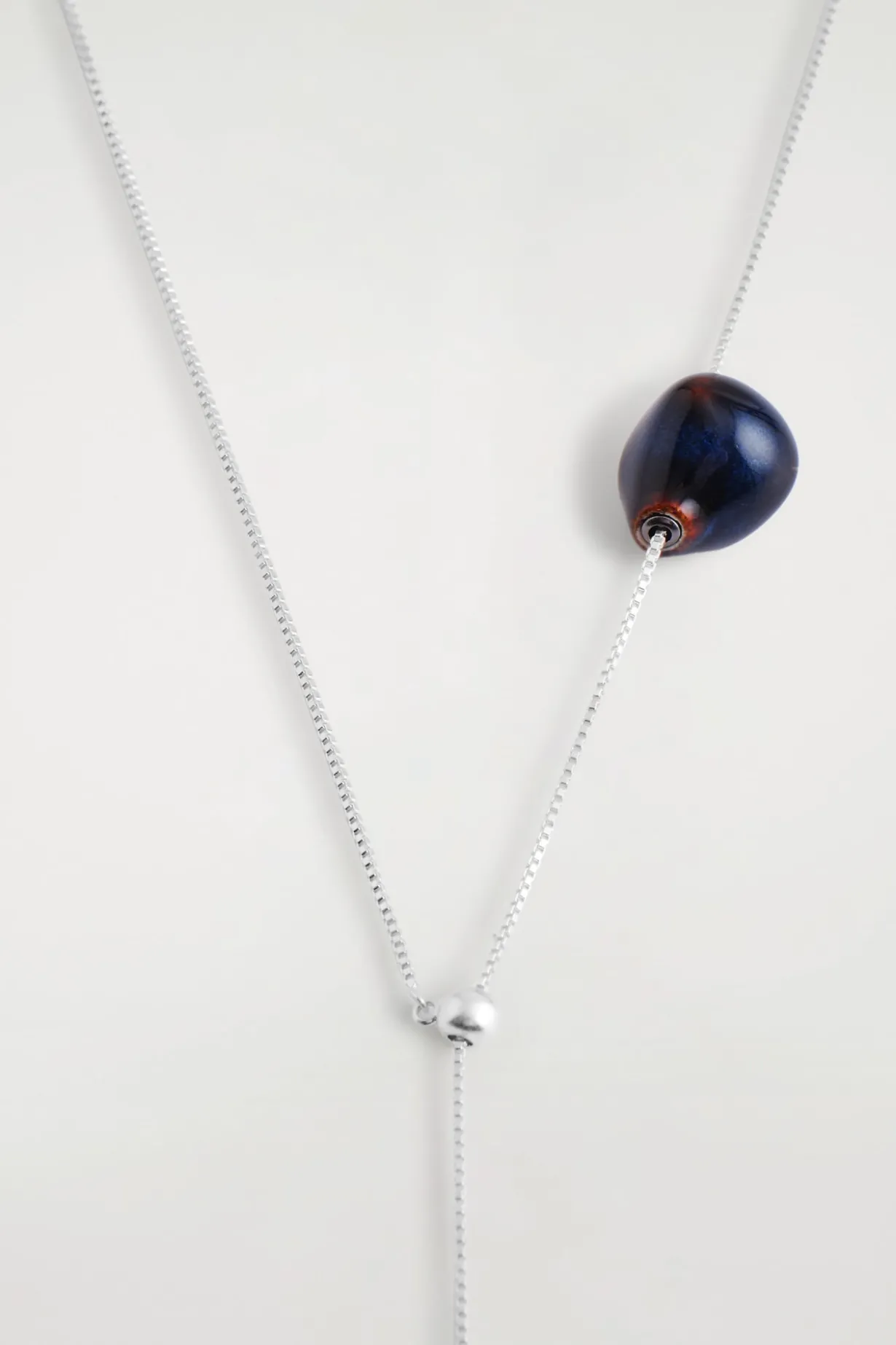 VERLÄNGERBARE KETTE MIT ANHÄNGER