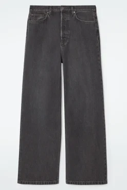 VOLUME JEANS MIT WEITEM BEIN