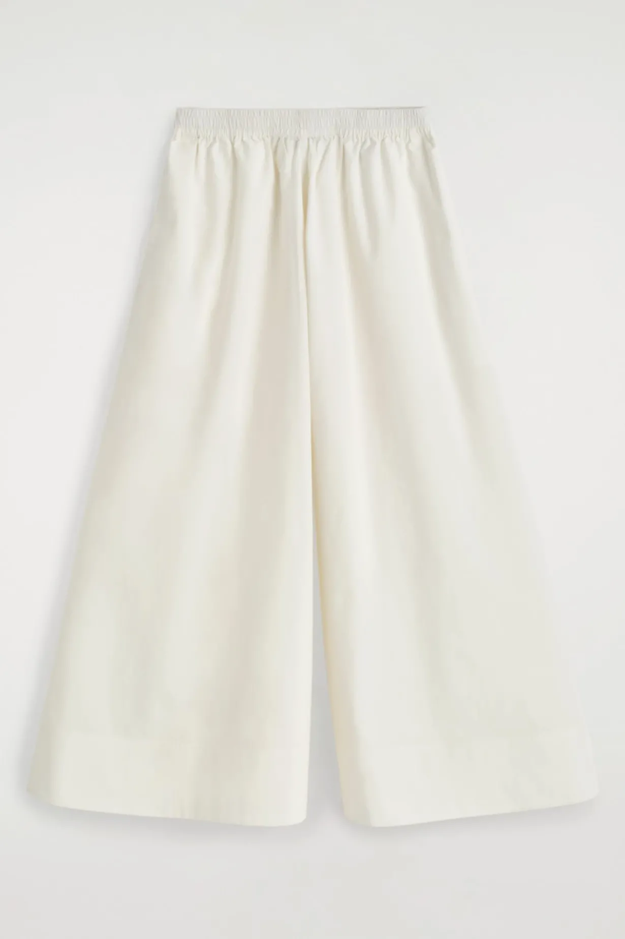 VOLUMINÖSE CULOTTES