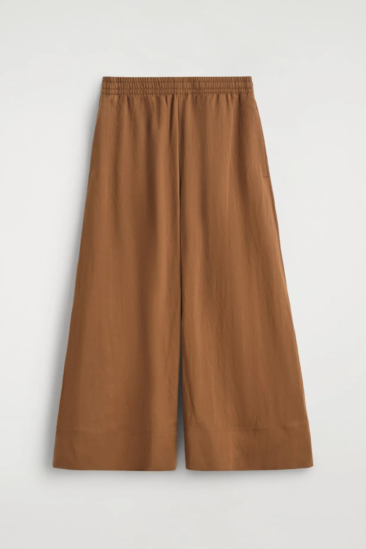 VOLUMINÖSE CULOTTES
