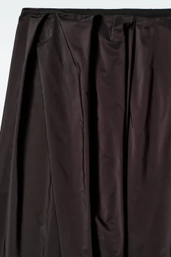 VOLUMINÖSE CULOTTES MIT FALTEN