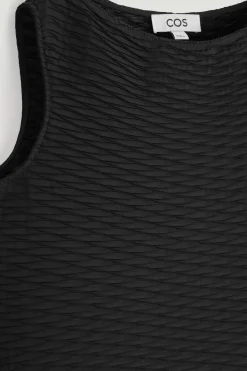 VOLUMINÖSES MIDIKLEID MIT FALTEN
