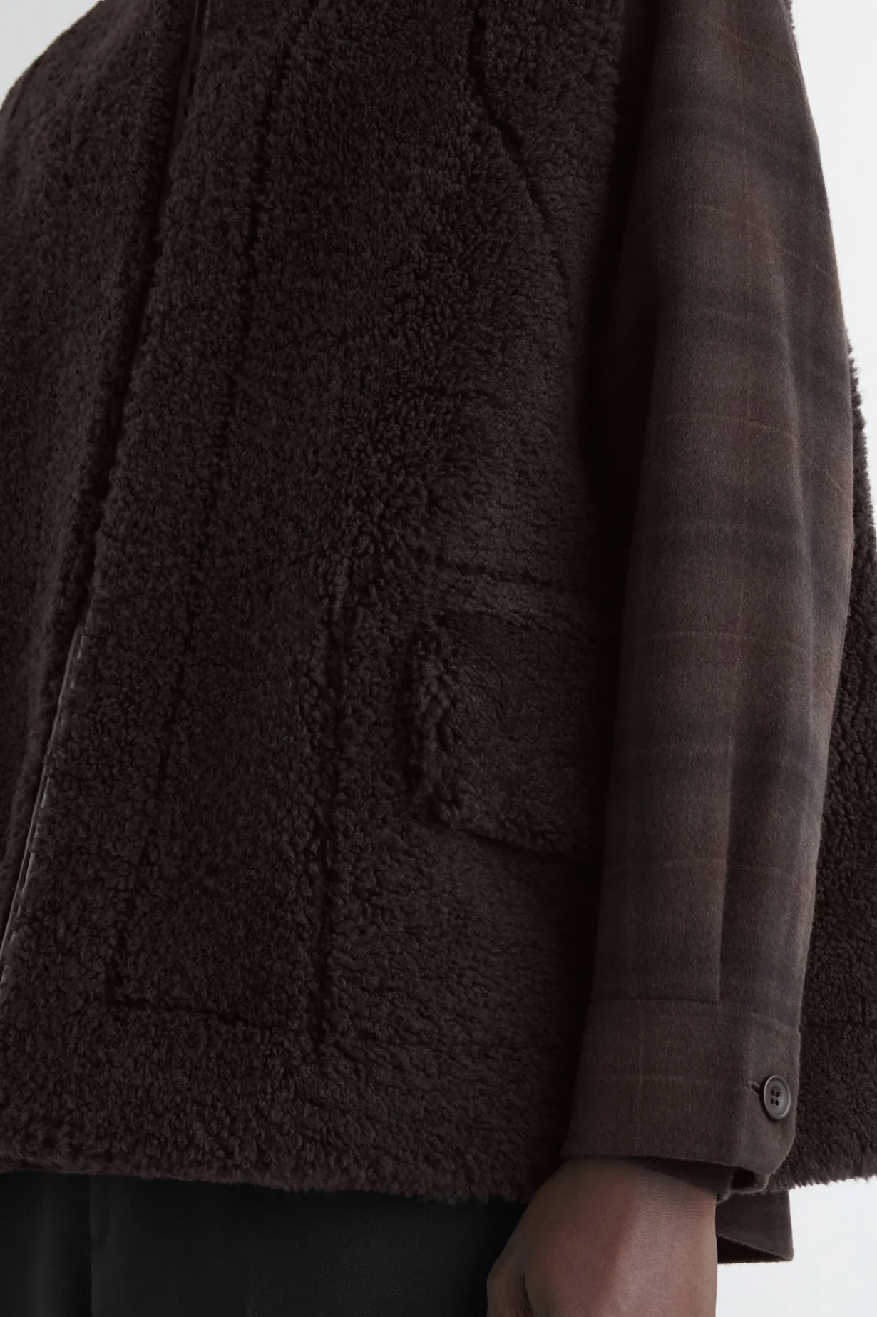 WESTE AUS SHEARLING