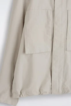 WINDJACKE MIT KAPUZE