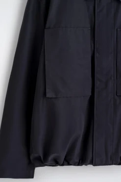 WINDJACKE MIT KAPUZE