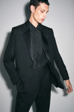WOLLBLAZER MIT SATIN-REVERS