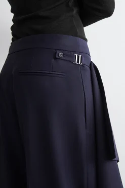 WOLLHOSE MIT ROCK