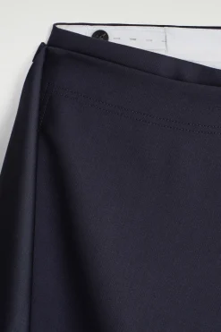 WOLLHOSE MIT ROCK