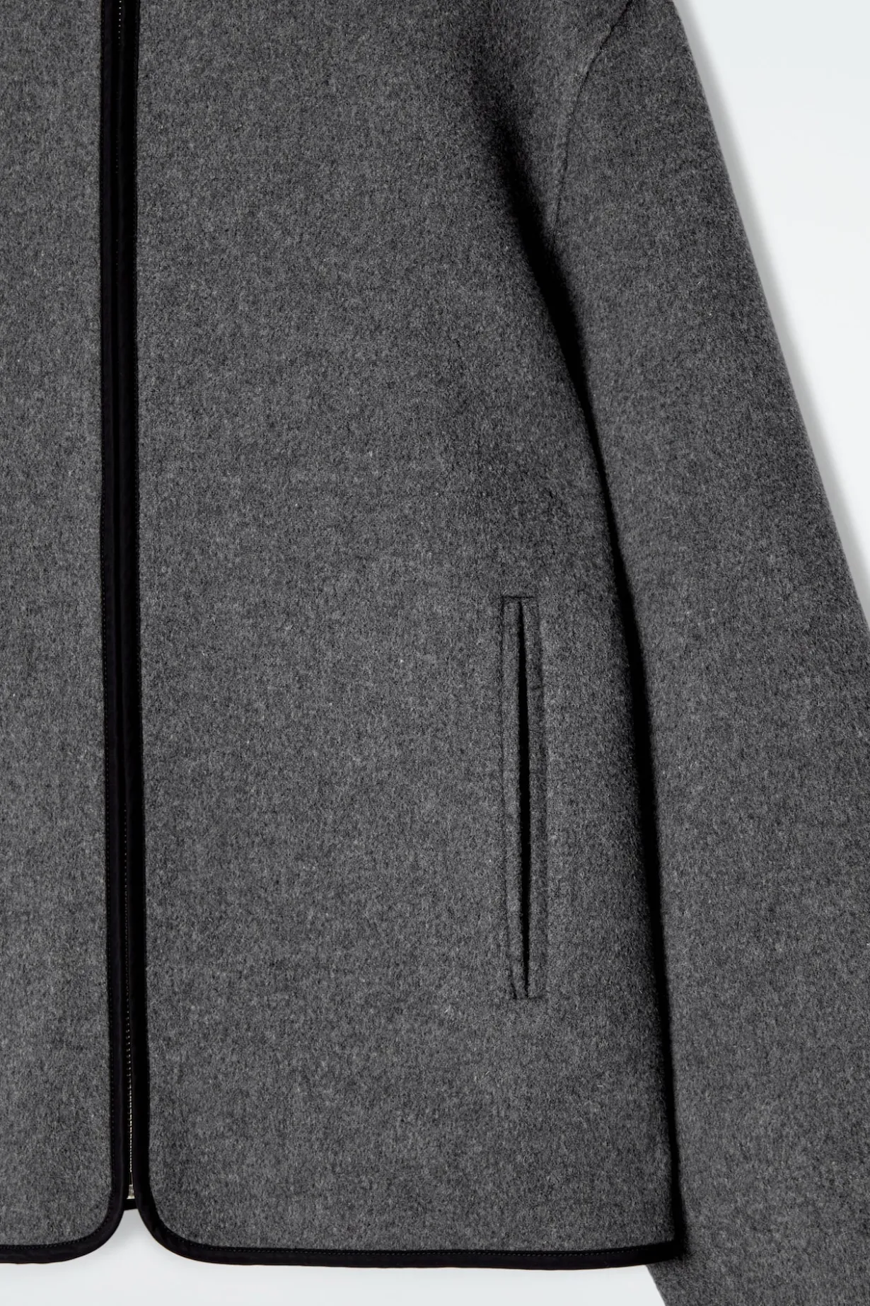 WOLLJACKE AUS DOUBLEFACE-MATERIAL MIT KAPUZE