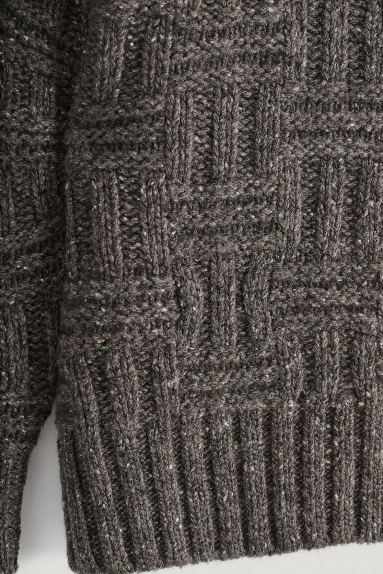 WOLLPULLOVER MIT KORBMUSTER