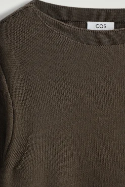 WOLLPULLOVER MIT U-BOOT-AUSSCHNITT