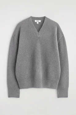 WOLLPULLOVER MIT V-AUSSCHNITT